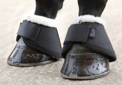 Shires Fleece Trimmed Over Reach Boots (RRP ÃÂ£24.99)