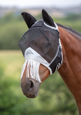 Shires Fine Mesh Fly Mask with Nose Fringe (RRP ÃÂ£18.99)